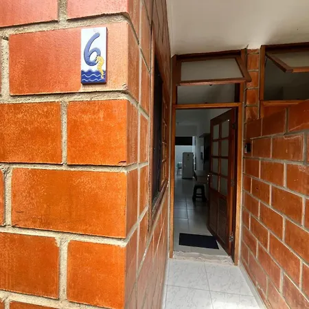 Apartamento 200 metros Praia do Sapê em Ubatuba-2